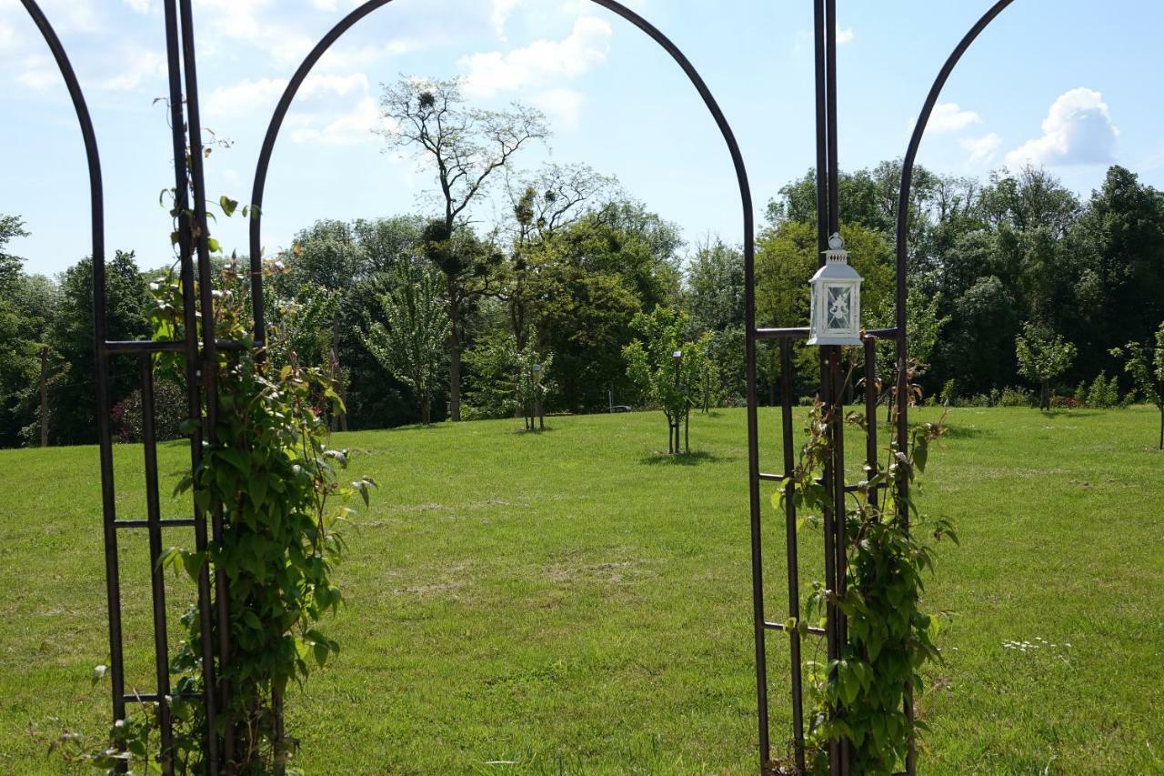 Le Manoir Des Aromes Hotel Brugny-Vaudancourt Kültér fotó