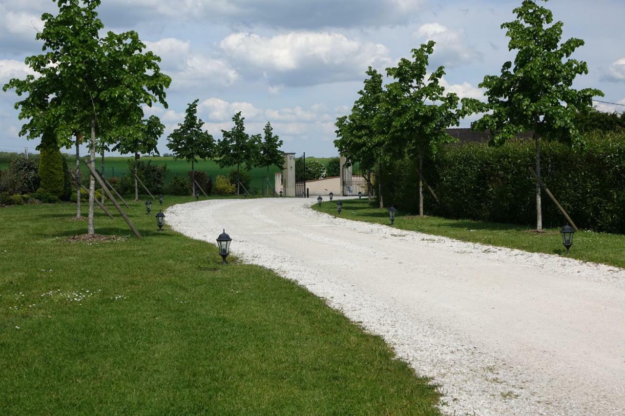 Le Manoir Des Aromes Hotel Brugny-Vaudancourt Kültér fotó